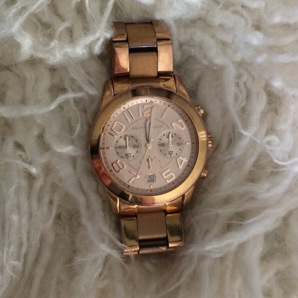 Michael Kors rose gold watch!